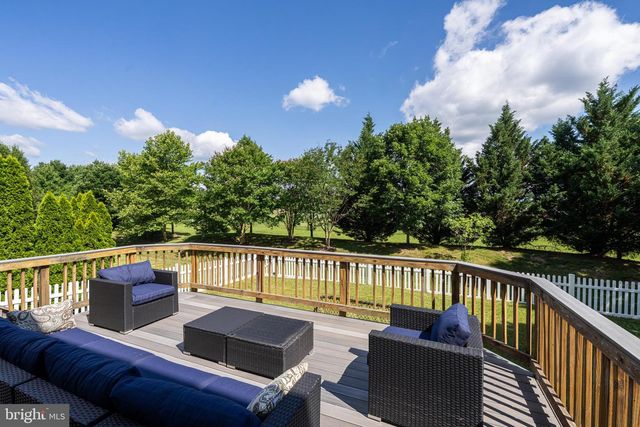 42654 FRONTIER DR, Brambleton, VA 20148