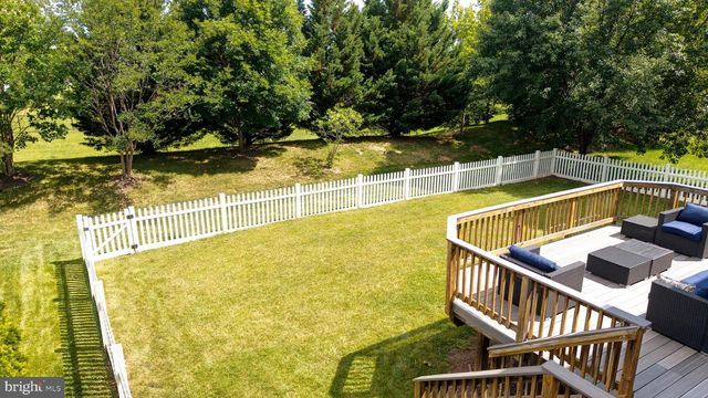 42654 FRONTIER DR, Brambleton, VA 20148