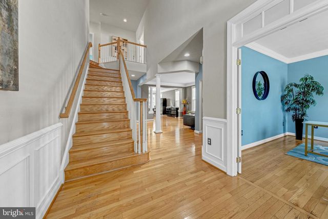 42654 FRONTIER DR, Brambleton, VA 20148