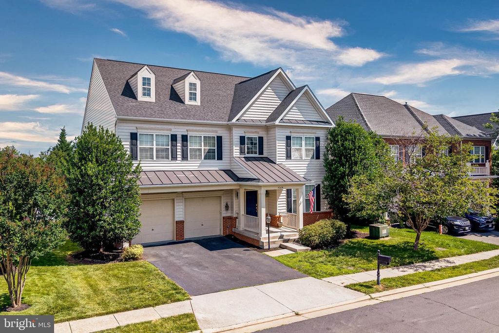42654 FRONTIER DR, Brambleton, VA 20148