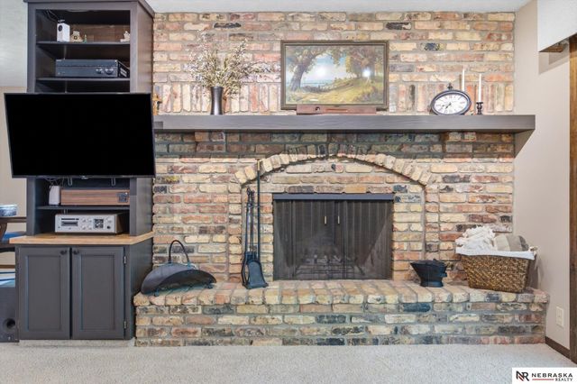 1011 Day Drive, Bellevue, NE 68005