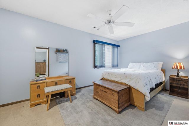 1011 Day Drive, Bellevue, NE 68005