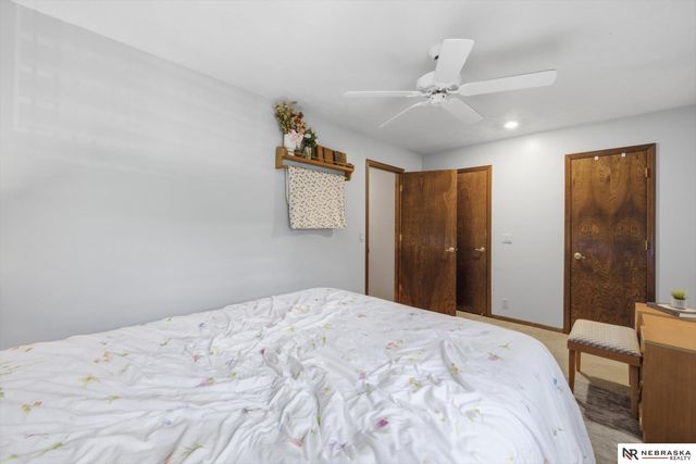 1011 Day Drive, Bellevue, NE 68005