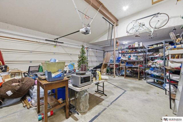 1011 Day Drive, Bellevue, NE 68005