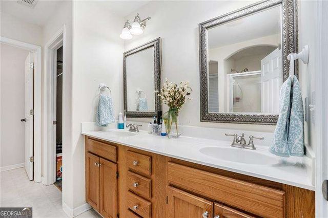 106 Lexington Parke Drive, Woodstock, GA 30189