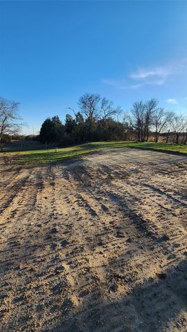 905 Zion Hill Road B, Weatherford, TX 76088