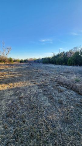 905 Zion Hill Road B, Weatherford, TX 76088