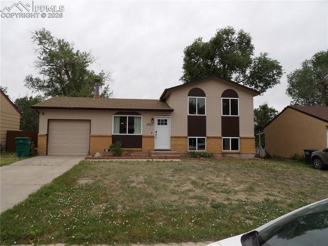 3927 Whittier Drive, Colorado Springs, CO 80910