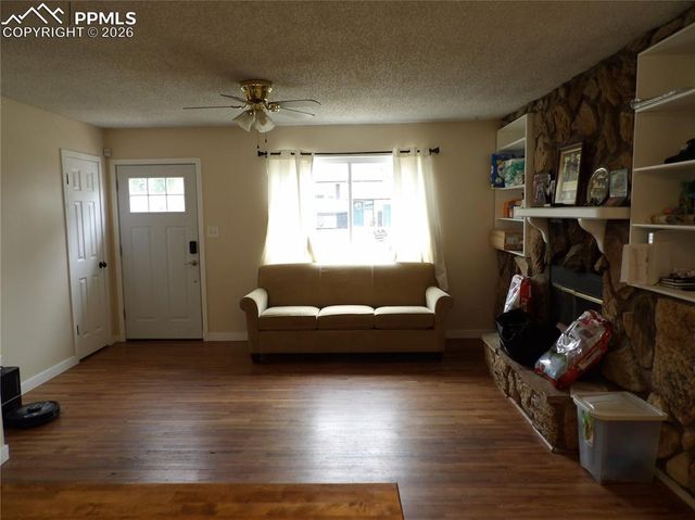 3927 Whittier Drive, Colorado Springs, CO 80910
