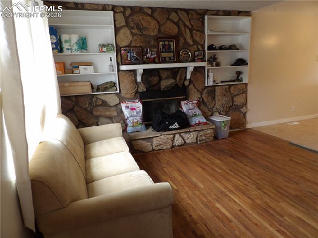 3927 Whittier Drive, Colorado Springs, CO 80910 — photo 3