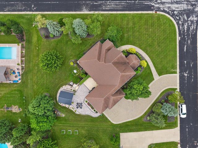 165 Chelsea LANE, Union Grove, WI 53182