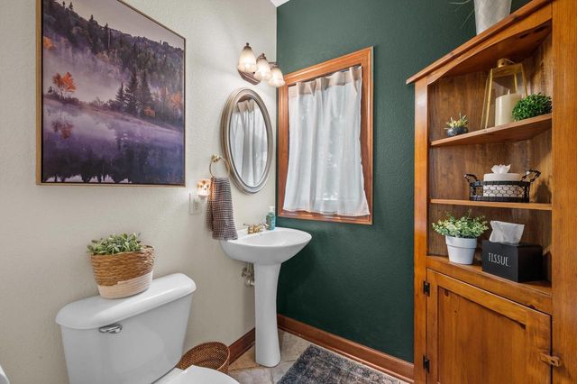 165 Chelsea LANE, Union Grove, WI 53182