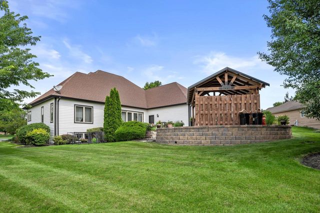 165 Chelsea LANE, Union Grove, WI 53182