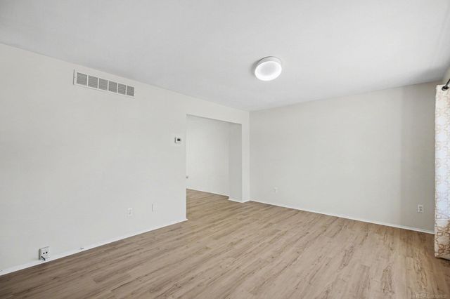 37586 Charter Oaks Boulevard, Clinton Township, MI 48036