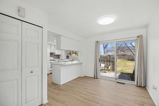 37586 Charter Oaks Boulevard, Clinton Township, MI 48036