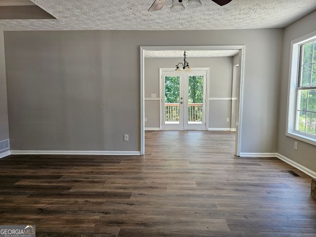 220 Hitchcock Drive, Villa Rica, GA 30180