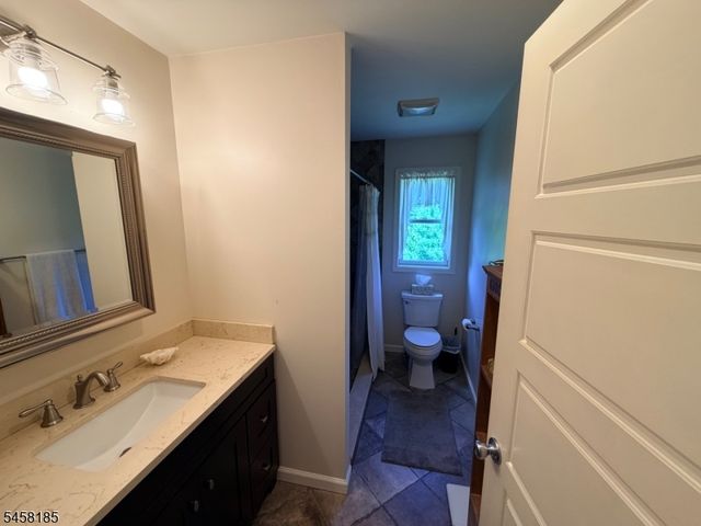 23 Ferro Monte Ave, Roxbury Twp., NJ 07847