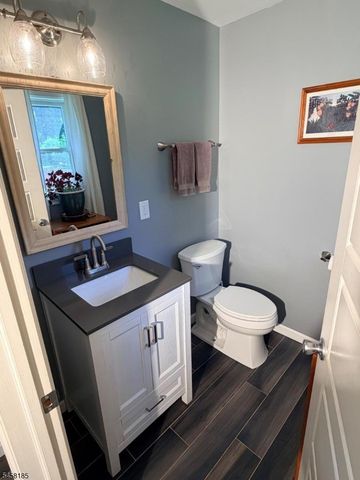 23 Ferro Monte Ave, Roxbury Twp., NJ 07847