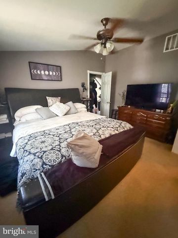 139 BLUE ANCHOR RD, Sicklerville, NJ 08081