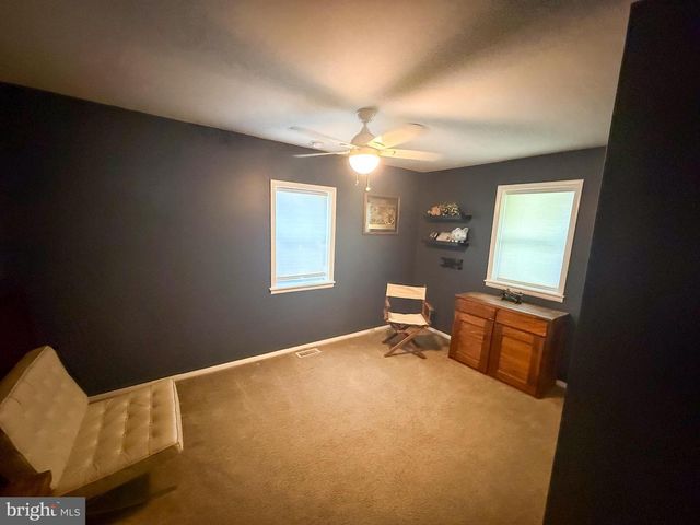 139 BLUE ANCHOR RD, Sicklerville, NJ 08081