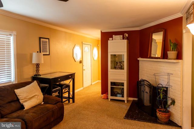 139 BLUE ANCHOR RD, Sicklerville, NJ 08081