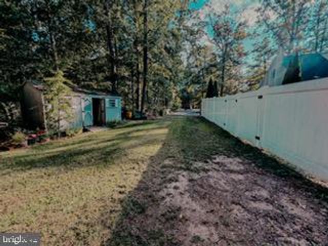 139 BLUE ANCHOR RD, Sicklerville, NJ 08081