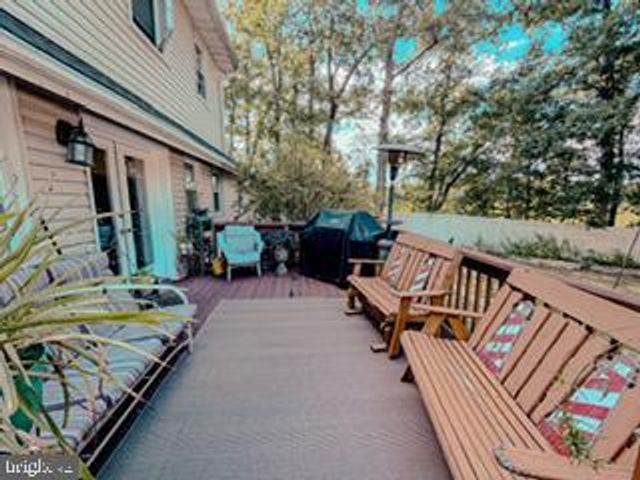 139 BLUE ANCHOR RD, Sicklerville, NJ 08081
