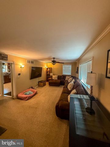 139 BLUE ANCHOR RD, Sicklerville, NJ 08081