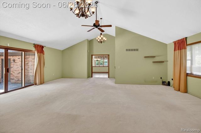 3150 N Otter Creek Road, Monroe, MI 48161
