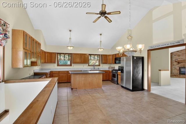 3150 N Otter Creek Road, Monroe, MI 48161