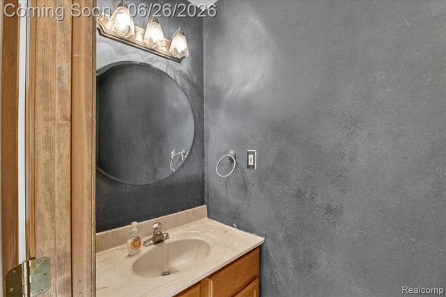 3150 N Otter Creek Road, Monroe, MI 48161