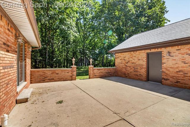 3150 N Otter Creek Road, Monroe, MI 48161