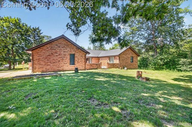 3150 N Otter Creek Road, Monroe, MI 48161