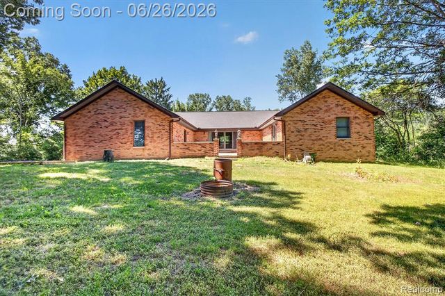 3150 N Otter Creek Road, Monroe, MI 48161