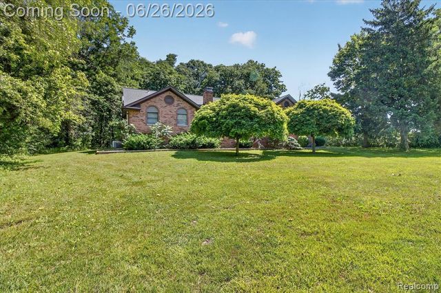 3150 N Otter Creek Road, Monroe, MI 48161