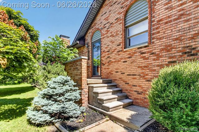 3150 N Otter Creek Road, Monroe, MI 48161
