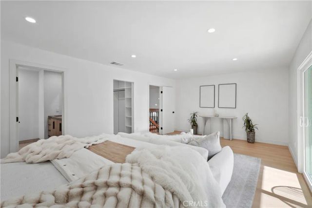 6221 Mammoth, Valley Glen, CA 91401