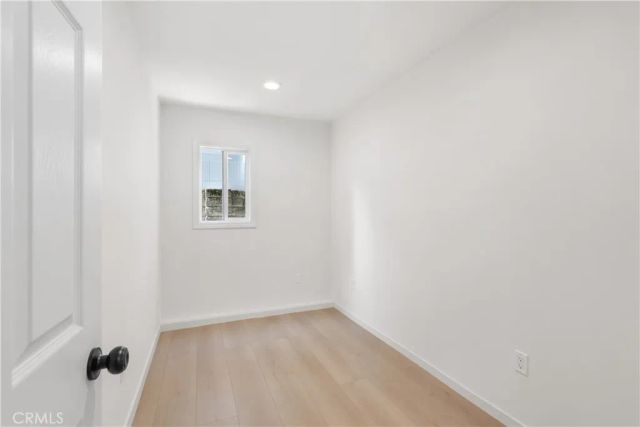 6221 Mammoth, Valley Glen, CA 91401