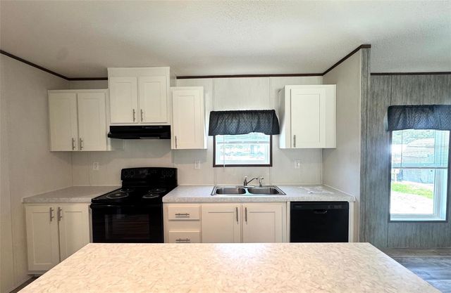 389 WATERVIEW DRIVE, Polk City, FL 33868