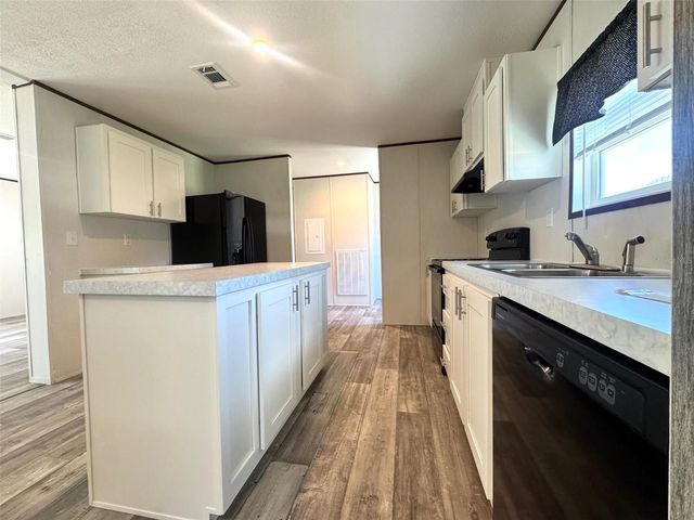 389 WATERVIEW DRIVE, Polk City, FL 33868