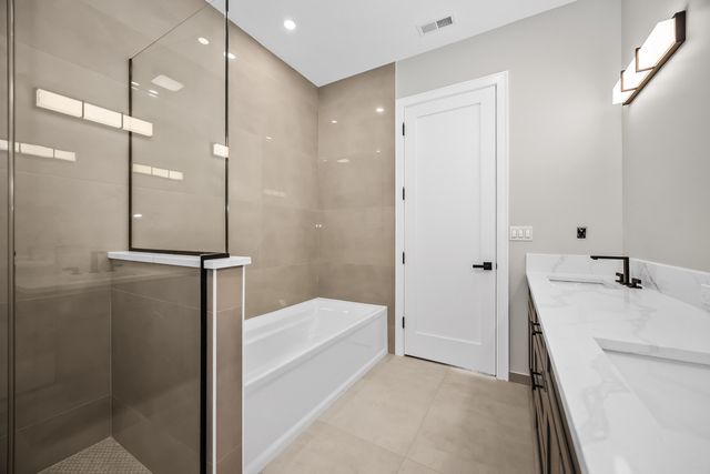 4543 S Ellis Avenue 3S, Chicago, IL 60653