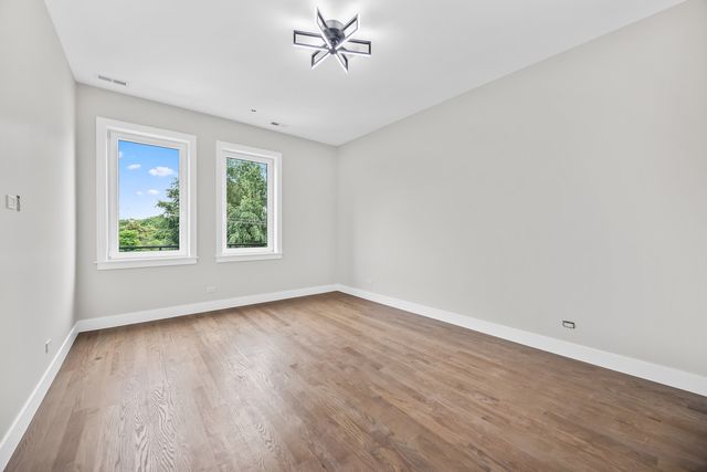 4543 S Ellis Avenue 3S, Chicago, IL 60653