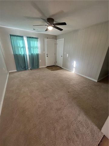 21 SE 130 Road, Warrensburg, MO 64093