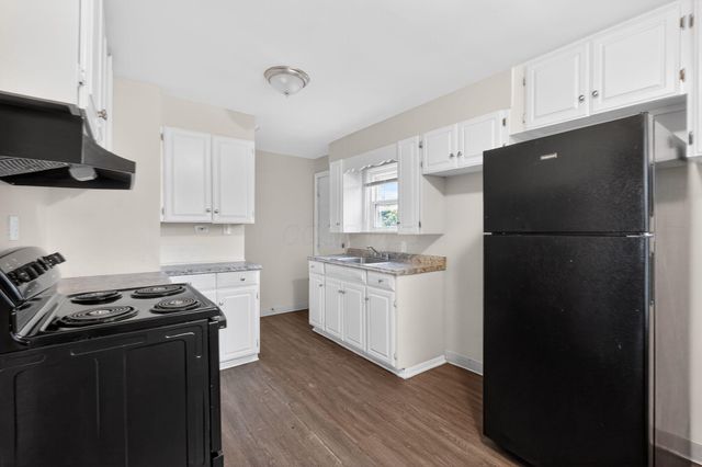 2458 Renwood Place, Columbus, OH 43211