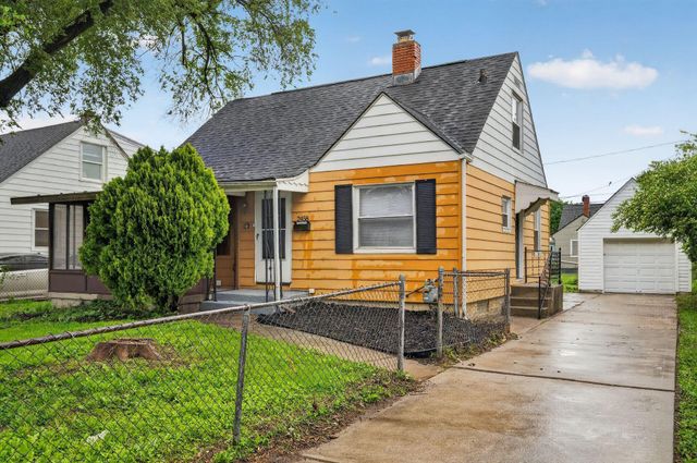 2458 Renwood Place, Columbus, OH 43211