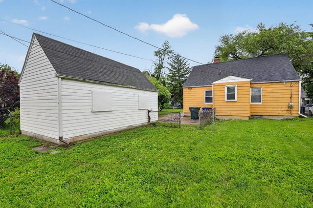 2458 Renwood Place, Columbus, OH 43211