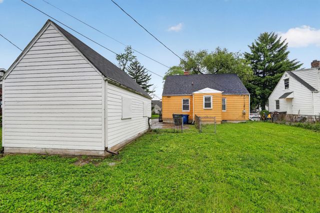 2458 Renwood Place, Columbus, OH 43211