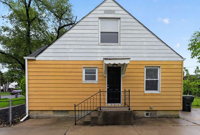 2458 Renwood Place, Columbus, OH 43211