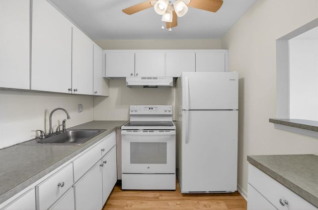 660 Horizon W 107, Boynton Beach, FL 33435