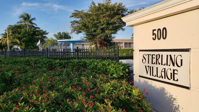 660 Horizon W 107, Boynton Beach, FL 33435